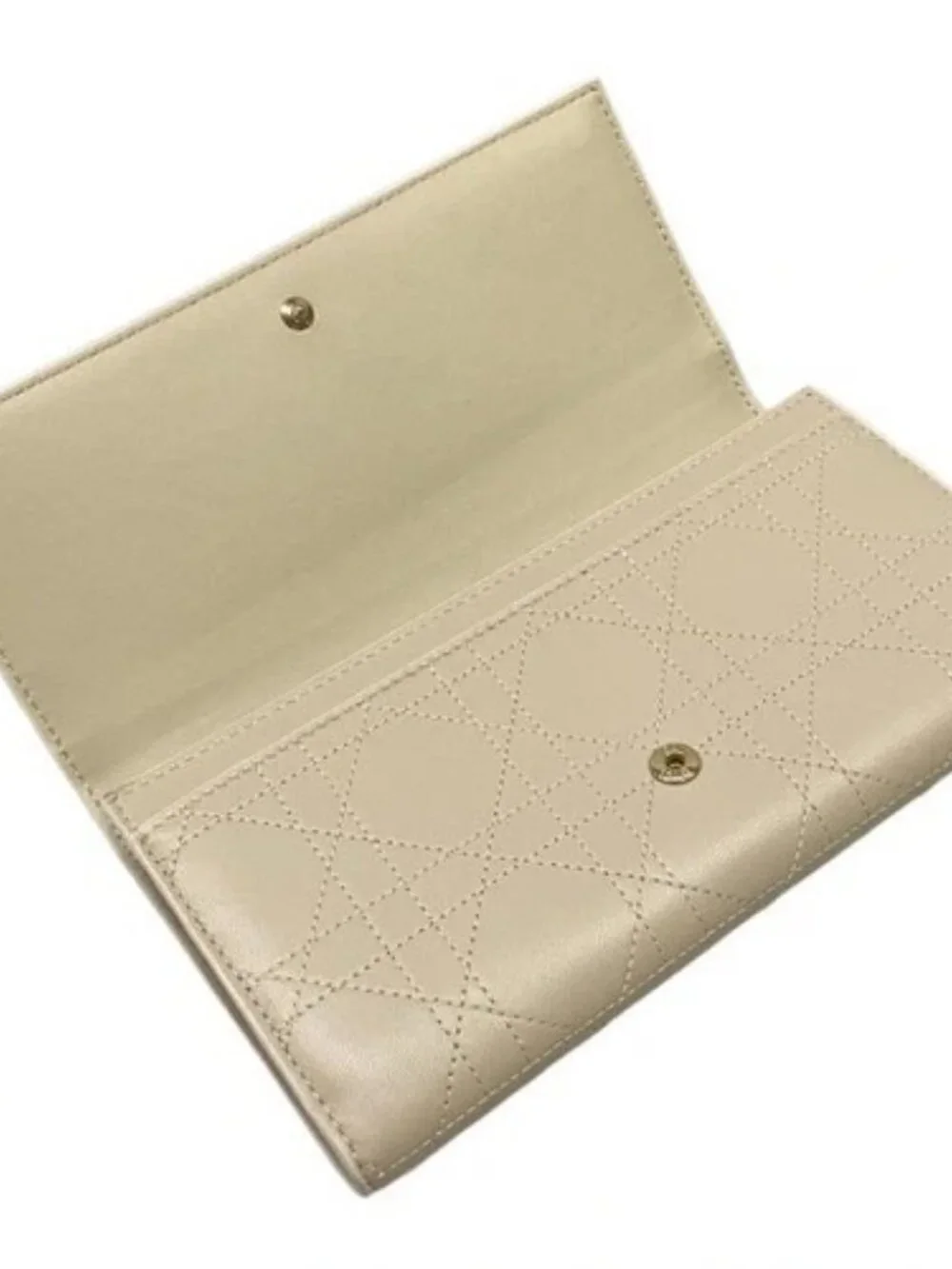 DIOR/ChristianDior Cannage Stitch S4608OSQM73UU Beige Leather Long Wallet